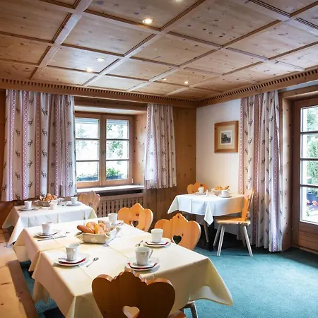 Midland Guest house *