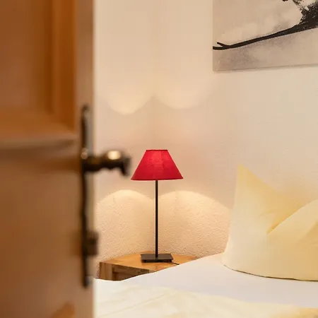 게스트하우스 Midland 장크트안톤암아를베르크