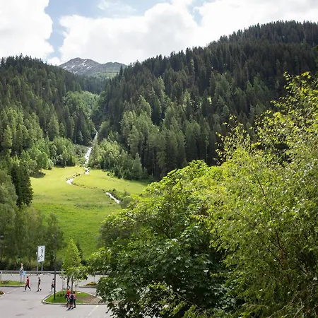 Midland 招待所 圣安东阿尔贝格