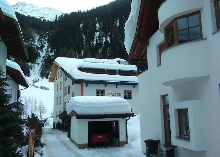 Midland Gæstehus 3*